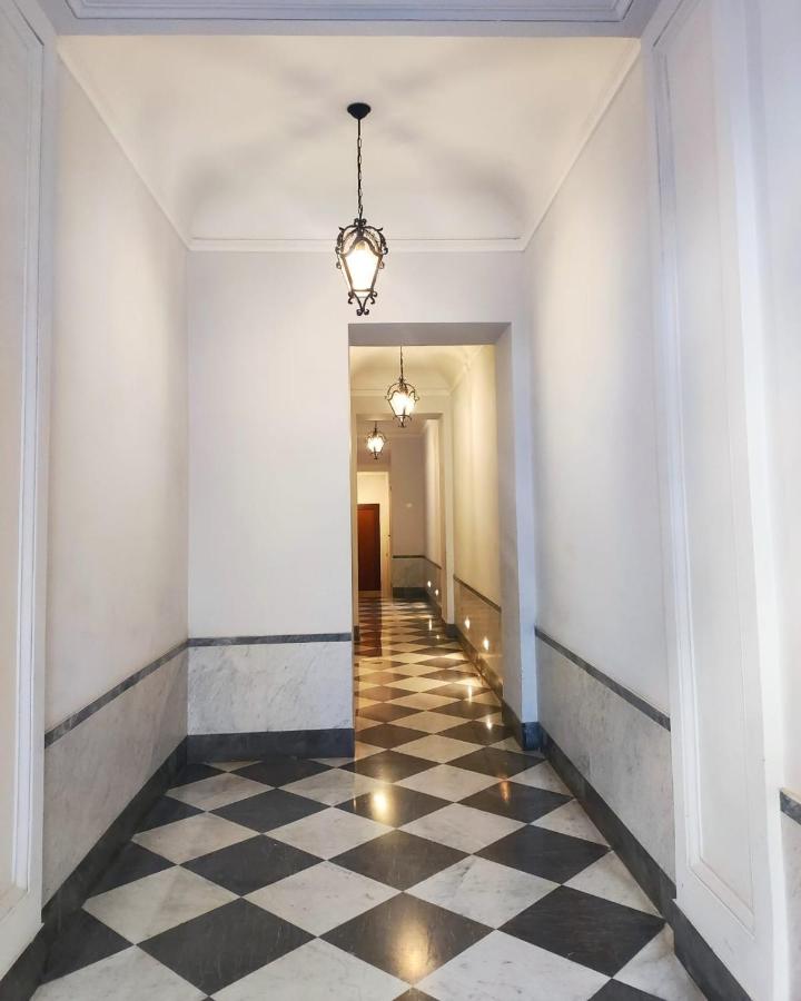 CIRCLE PIAZZA DI SPAGNA 60 SUITES COLLECTION - B&B