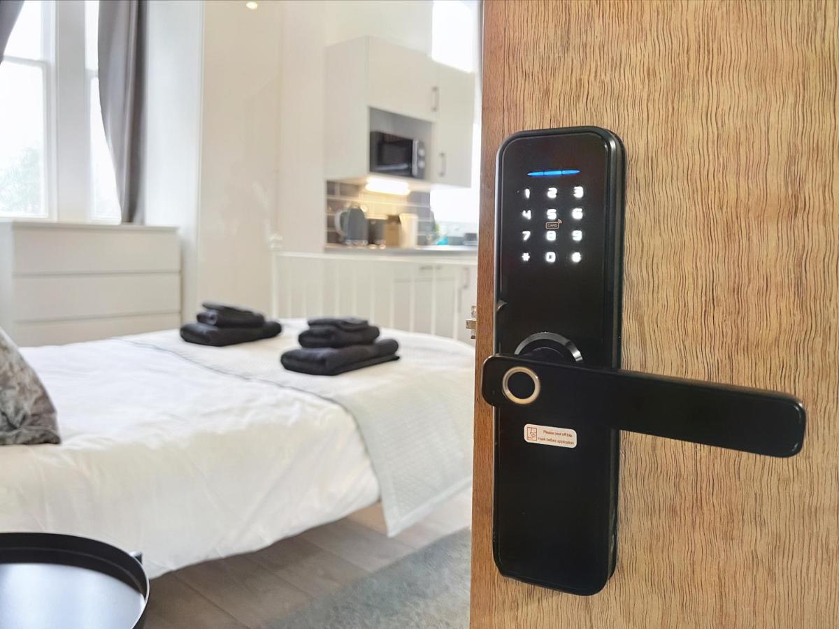 Erin Court Mansions - Suite 13 - B&B Croydon