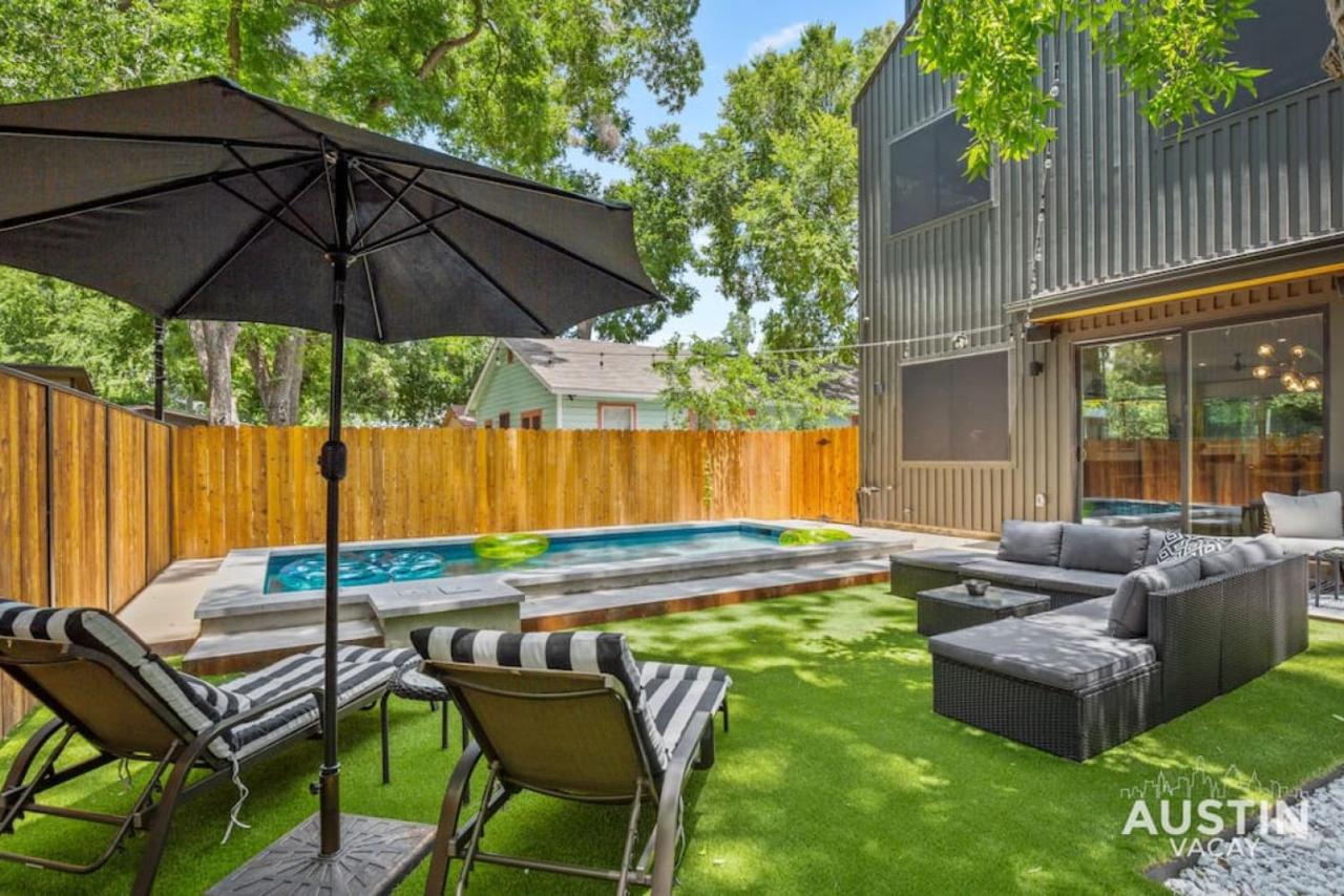Modern Luxury Home - Minutes from Lady Bird Lake - B&B Austin