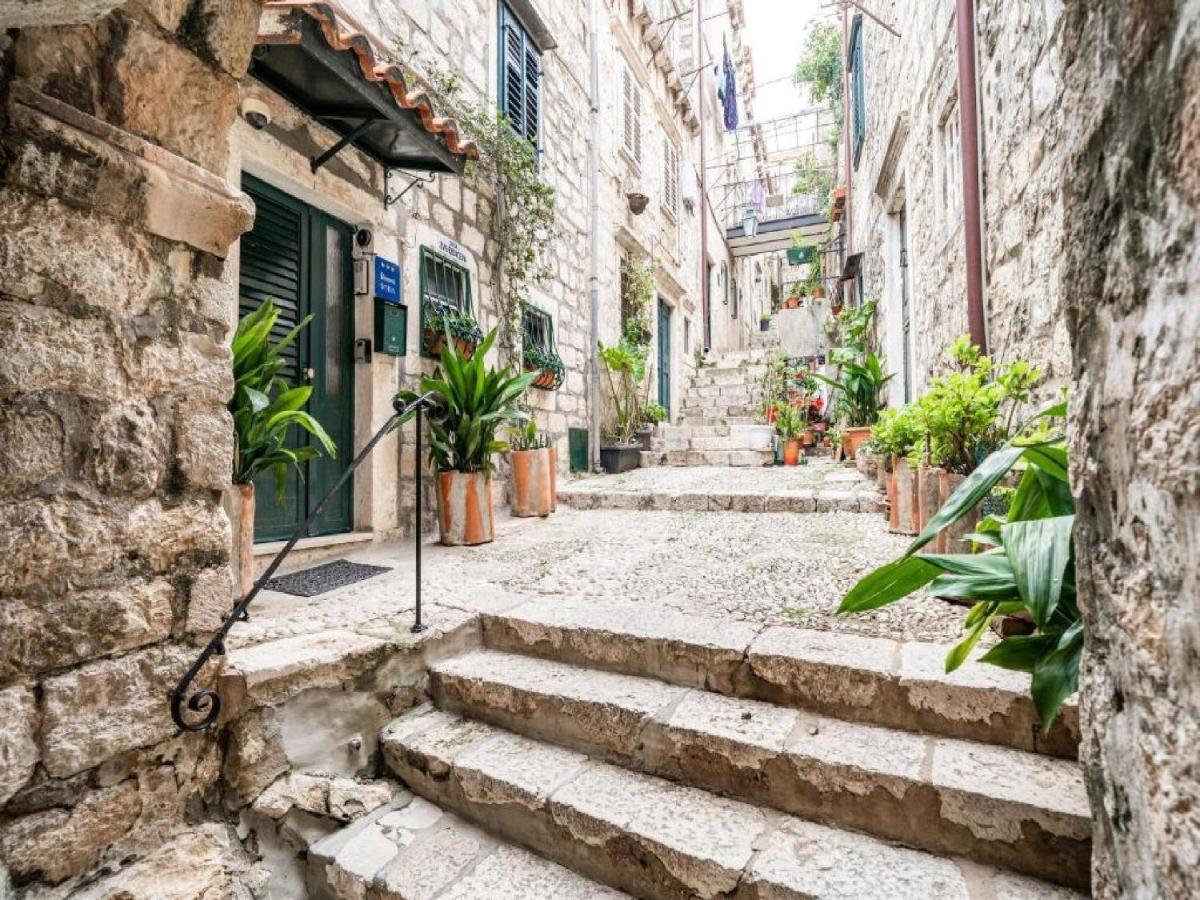 Tulip Old Town - Bed and Breakfast Dubrovnik