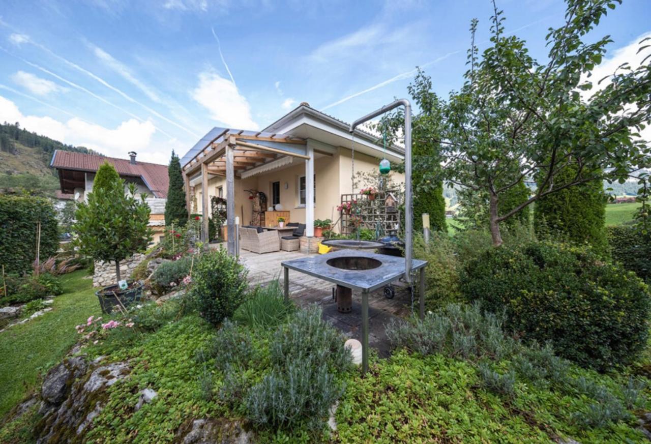 Deluxe Two-Bedroom Apartment with Garden View