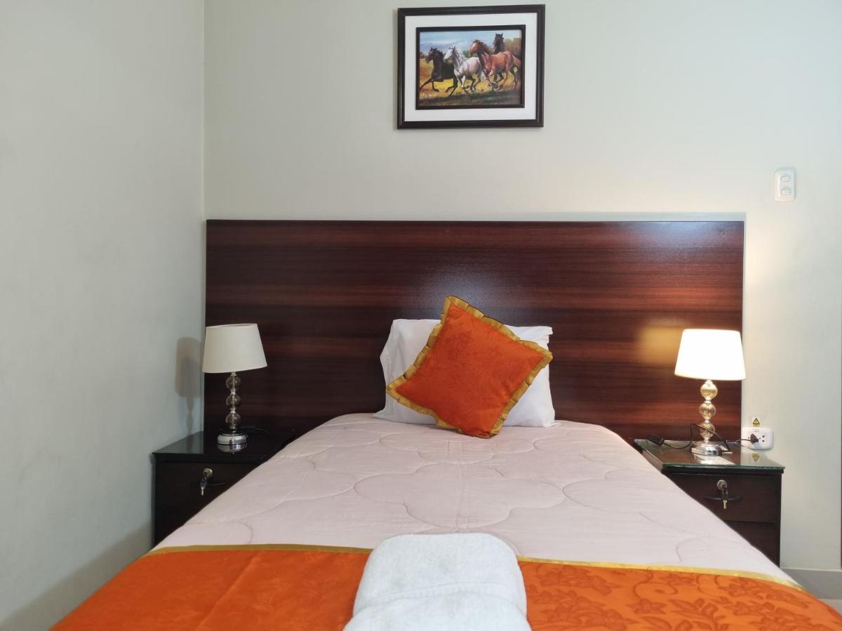 B&B Cajamarca - Hotel Los Nogales - Bed and Breakfast Cajamarca