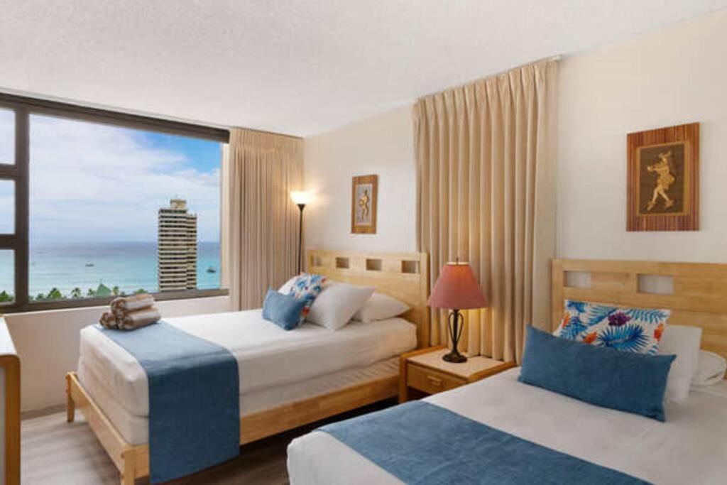 B&B Honolulu - Makai In The Sky Suite - Beautiful Ocean View! - Bed and Breakfast Honolulu