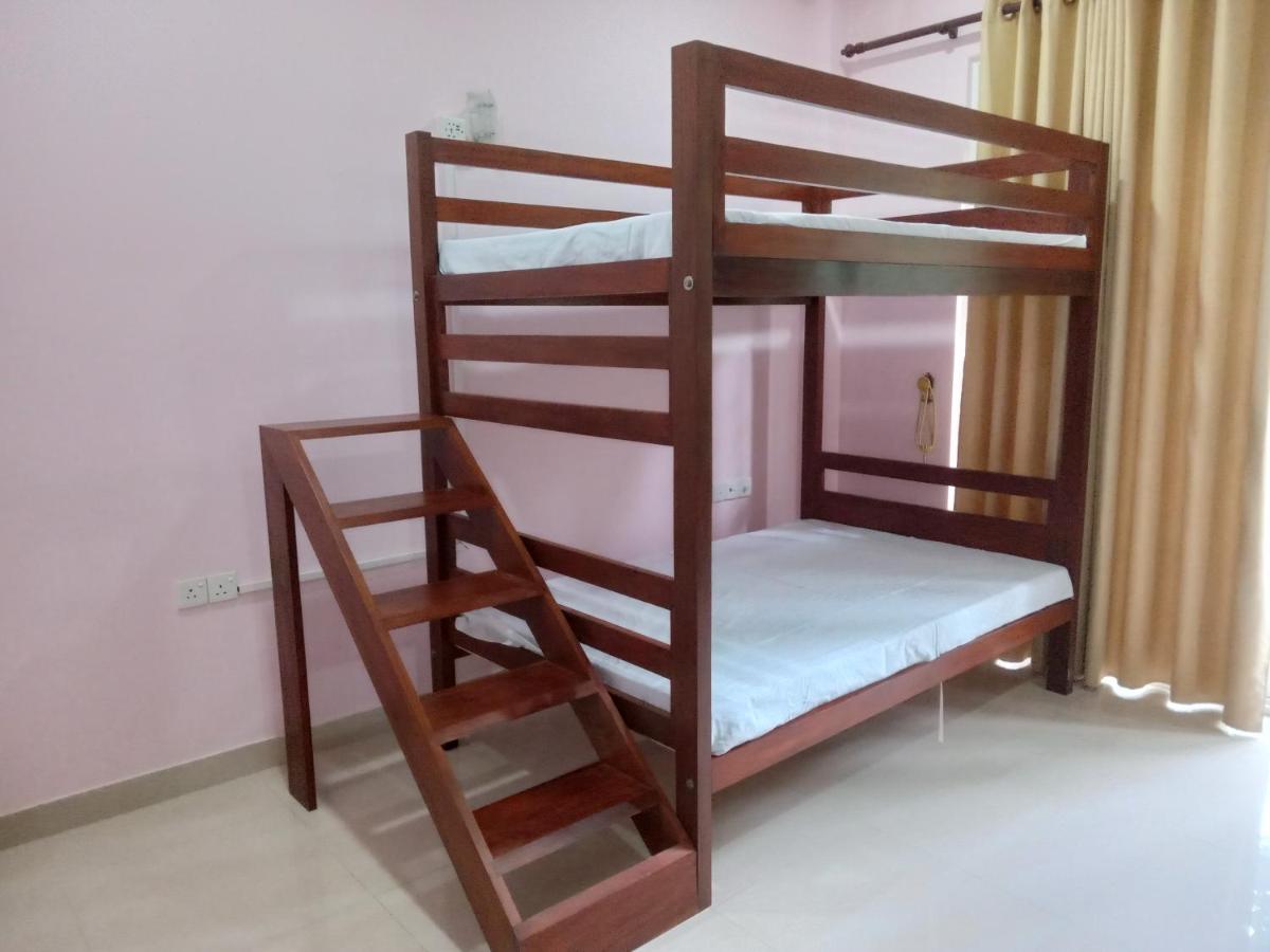 Bed in 4-Bed Mixed Dormitory Room