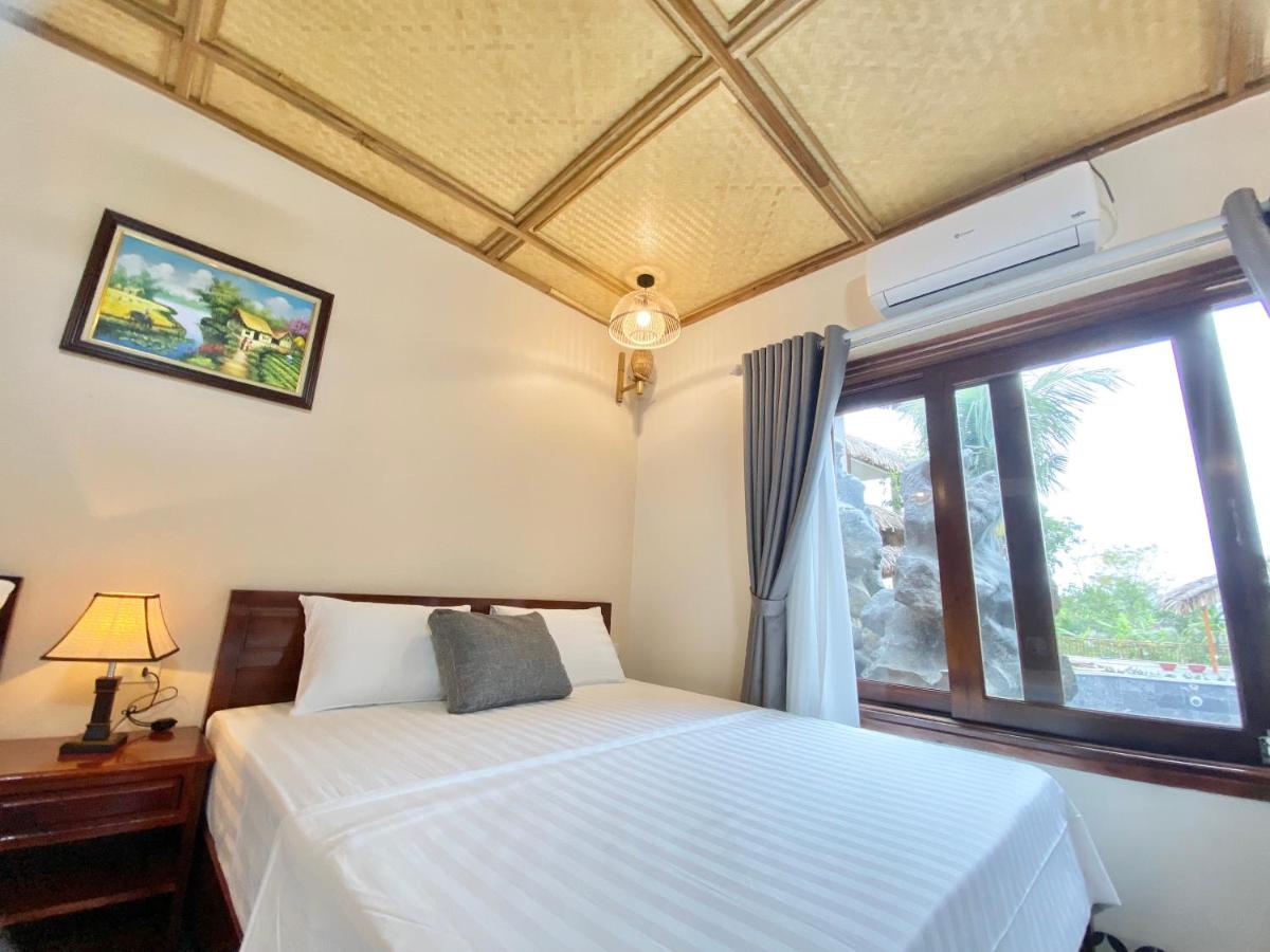 Bungalow Deluxe