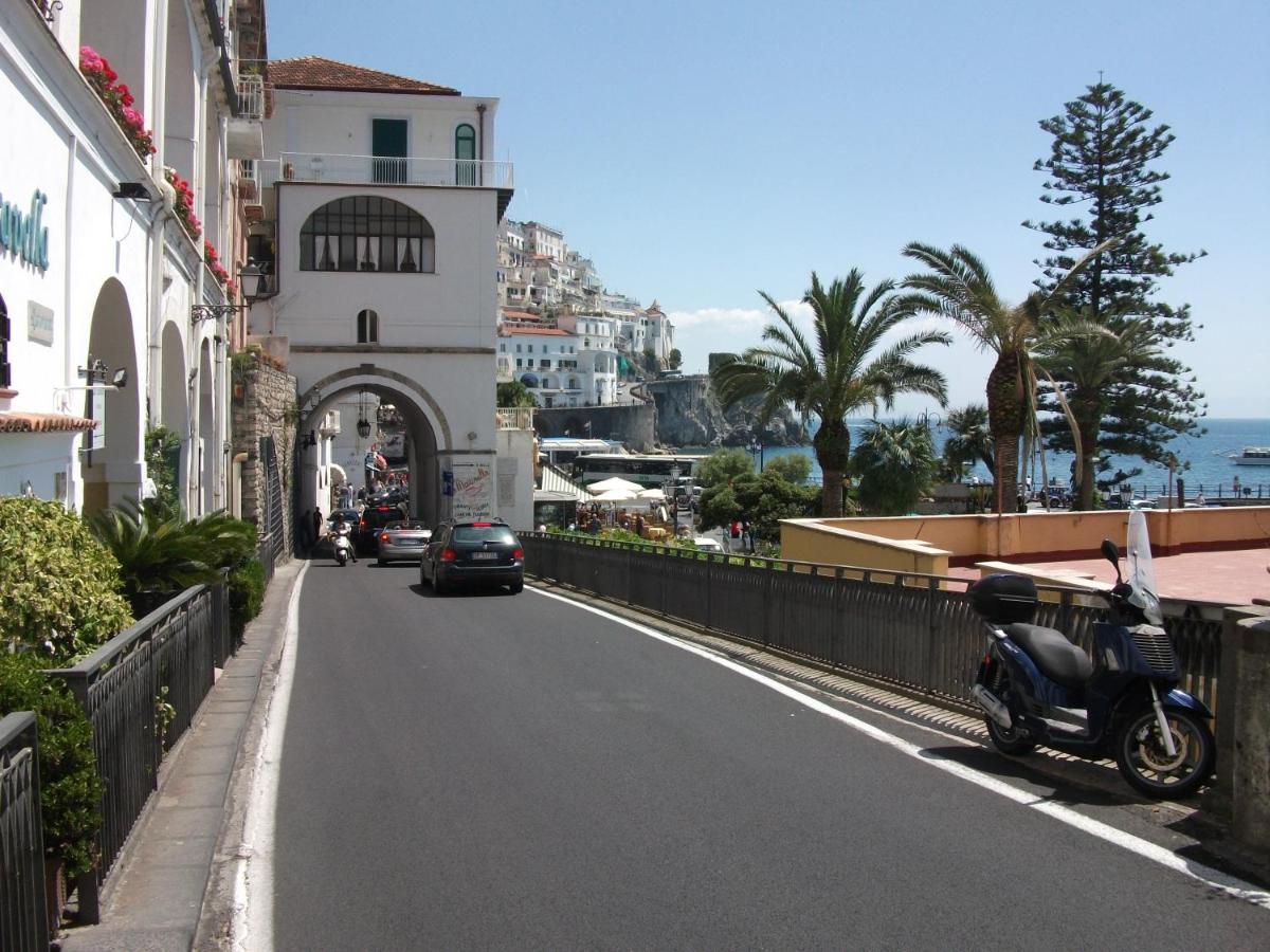 Holidays Baia D'Amalfi - B&B
