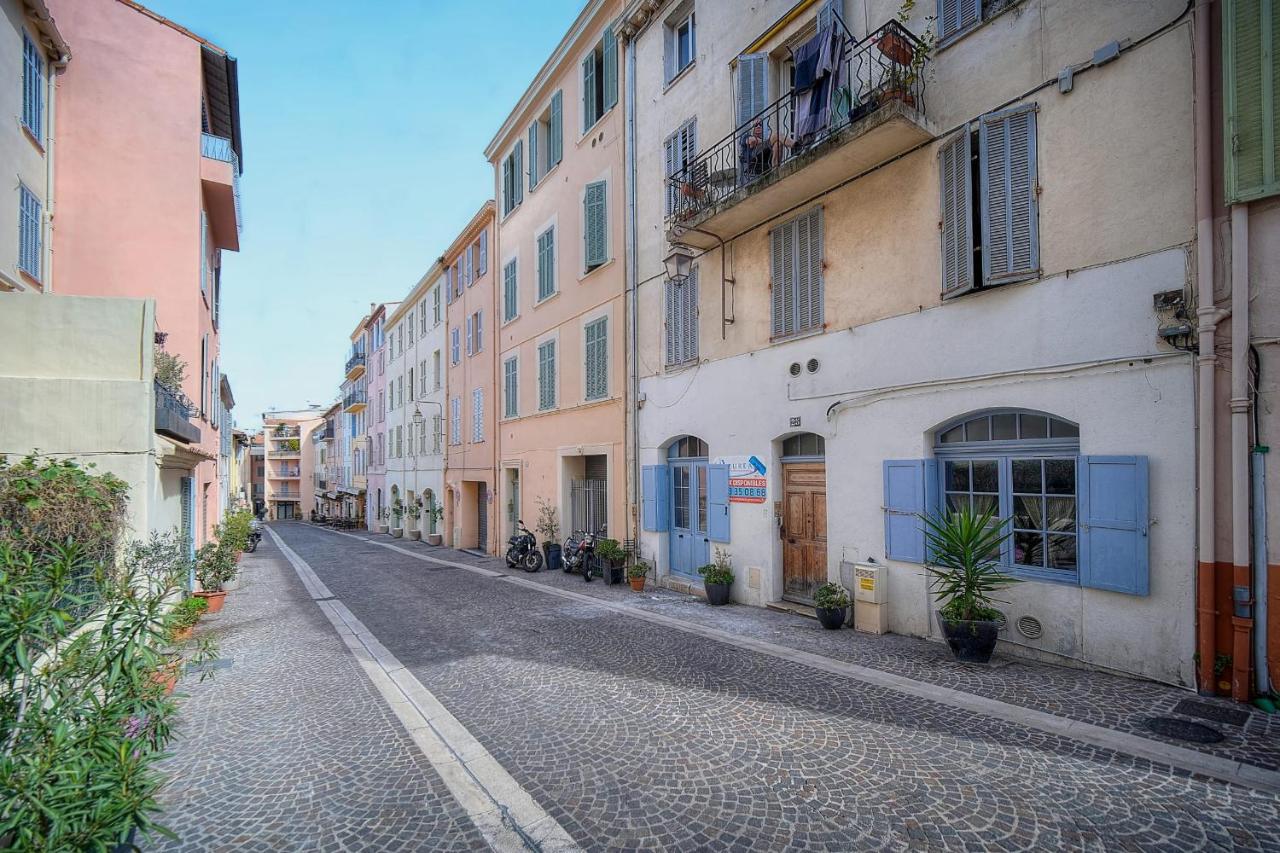 IMMOGROOM -historic center-Fully equipped apartment - AC - Wifi - B&B