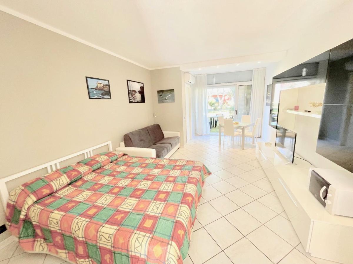 Premium Apartment Mono C4 - Ferienwohnung Marina di Bibbona
