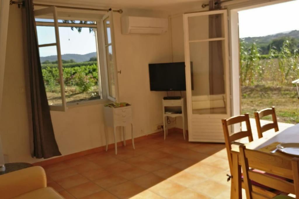 LES VIGNES ET LA PINEDE PRES DE LA PLAGE - B&B Saint-Tropez