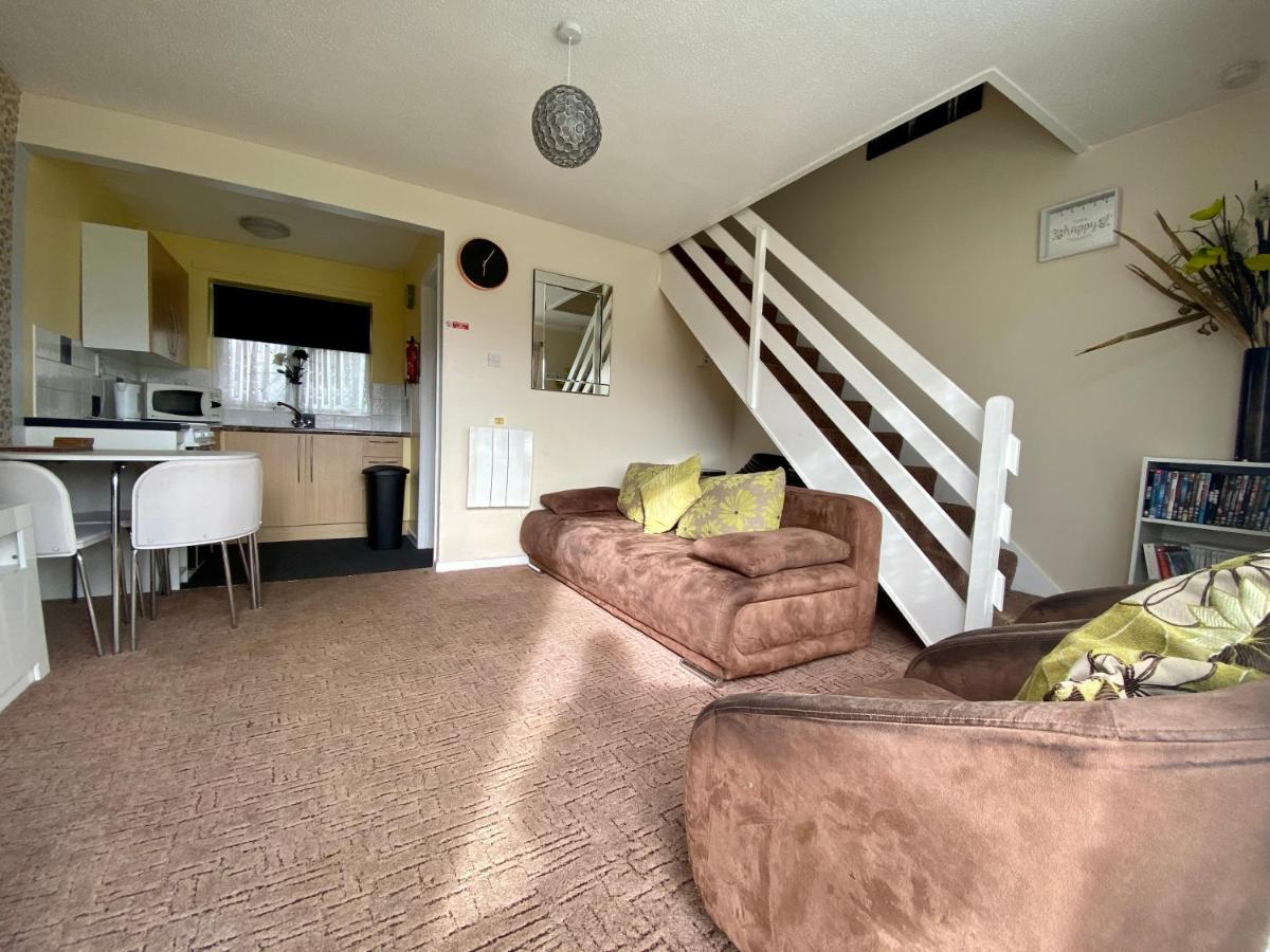 B&B Great Yarmouth - Cosy and Comfortable Holiday Chalet 10 minutes walk to the beach, Norfolk - Bed and Breakfast Great Yarmouth