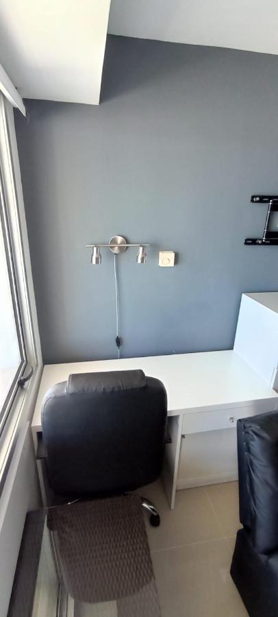 Jose Luis Arenas del Mar Torre 1 - Bed and Breakfast