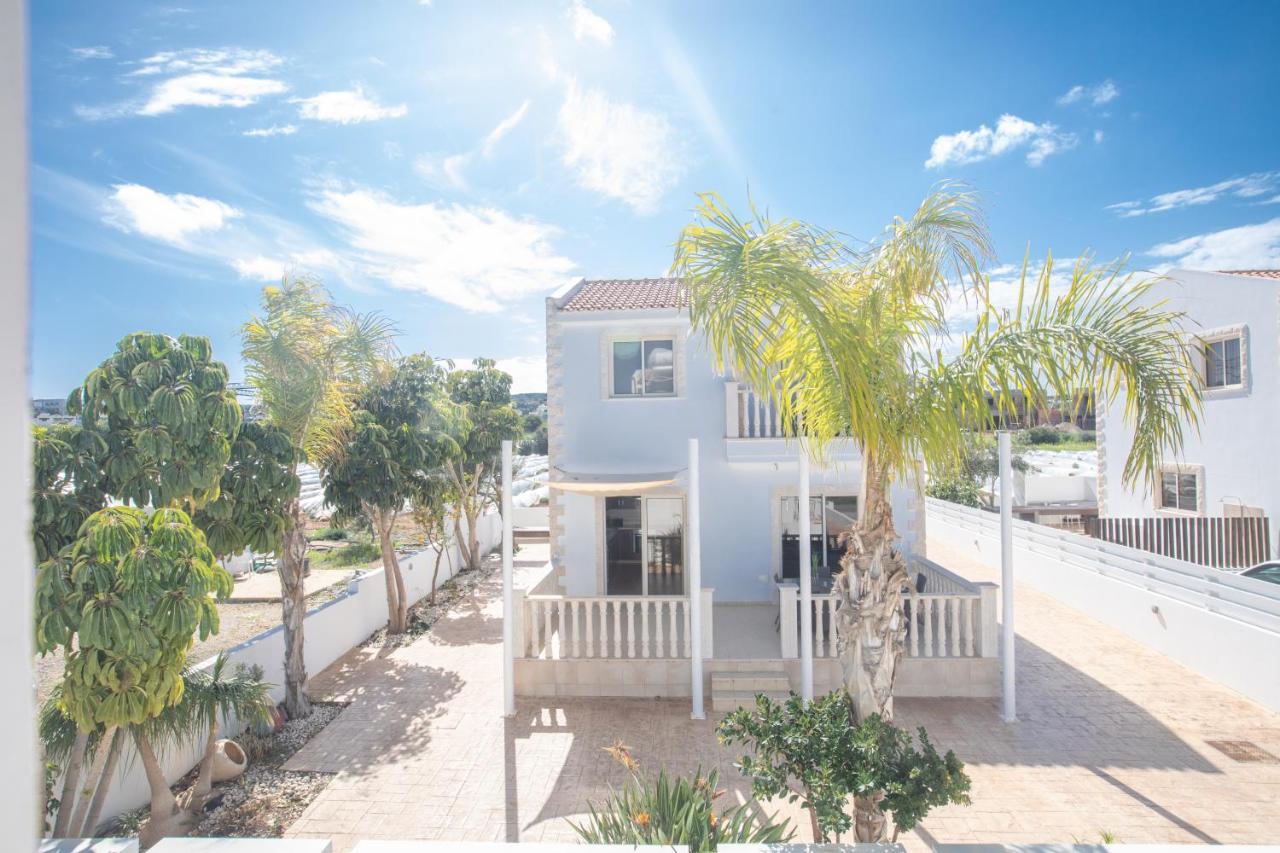 Tonia Seaview Villas - B&B Protaras