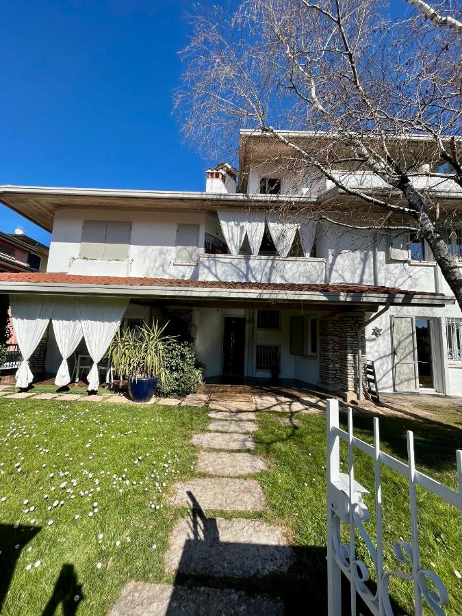 Family Apartment 2 Sirmione - Ferienwohnung