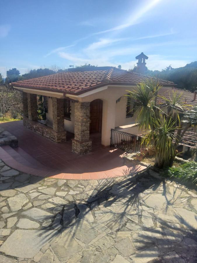 Villa Rosa - Ferienwohnung Latte