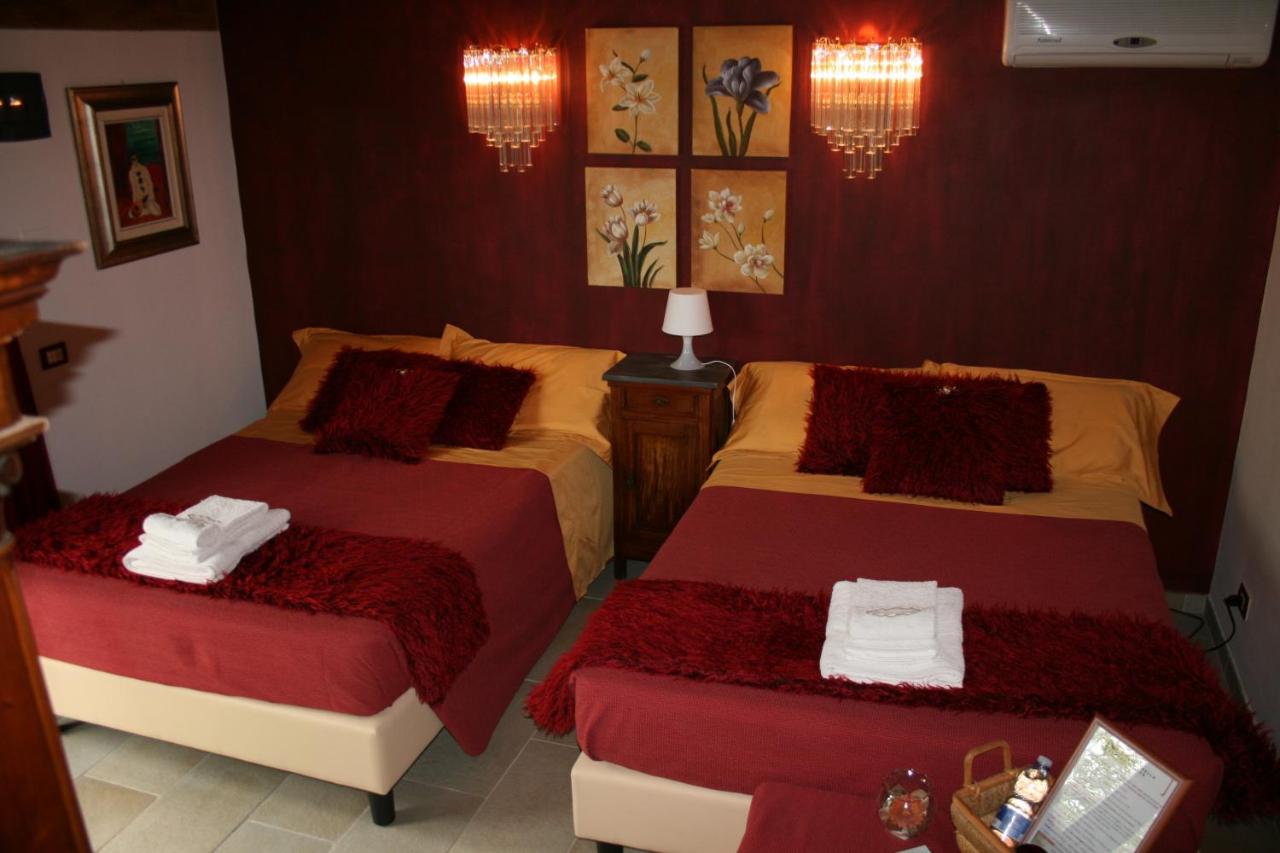 Deluxe Queen Room with Two Queen Beds
