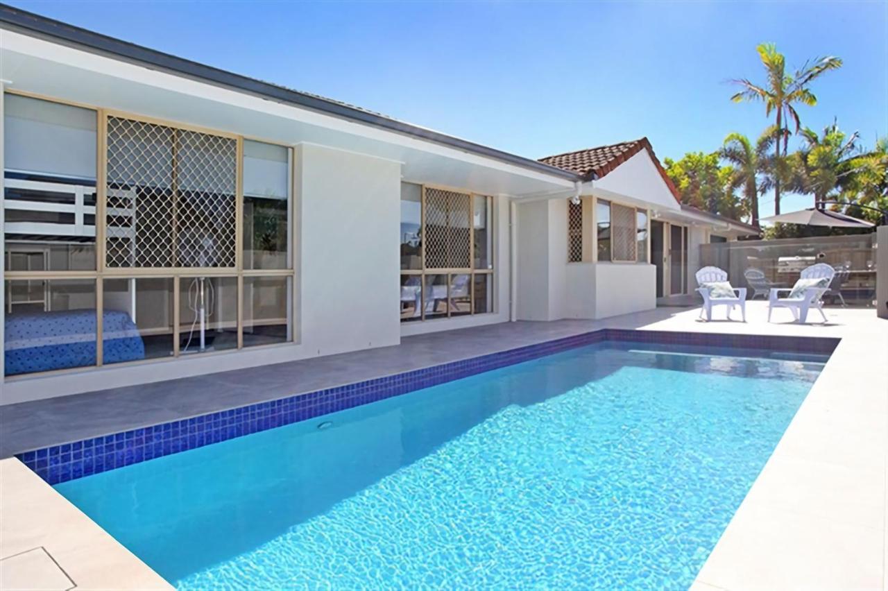 B&B Coolum Beach - Beautiful Beach House in the Heart of Town - Bed and Breakfast Coolum Beach