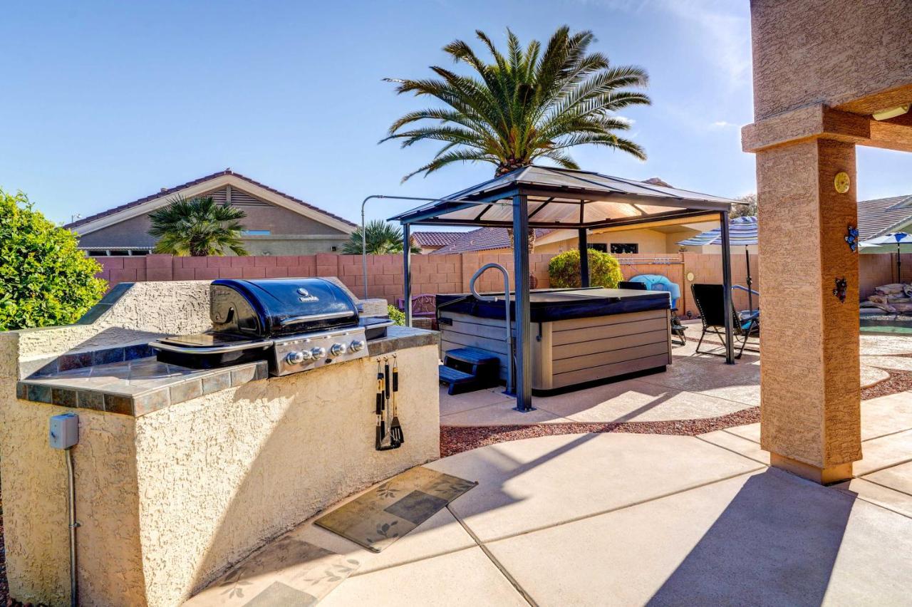 Pets Welcome! Group Retreat w/ Pool in Surprise! - Ferienwohnung Surprise