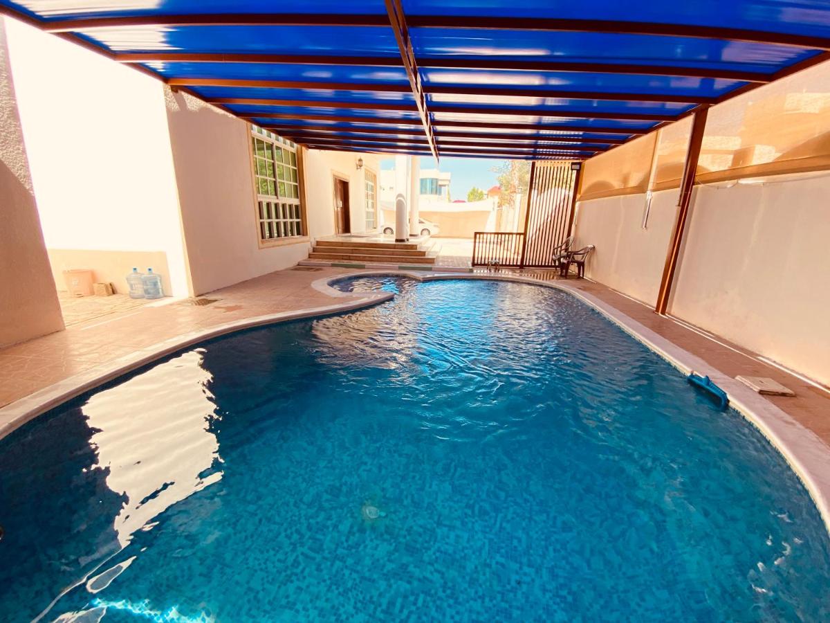 B&B Sharjah city - Holiday Home Rent villa - Bed and Breakfast Sharjah city