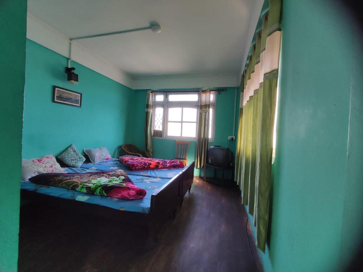 B&B Darjeeling - Hotel Gaurav - Bed and Breakfast Darjeeling