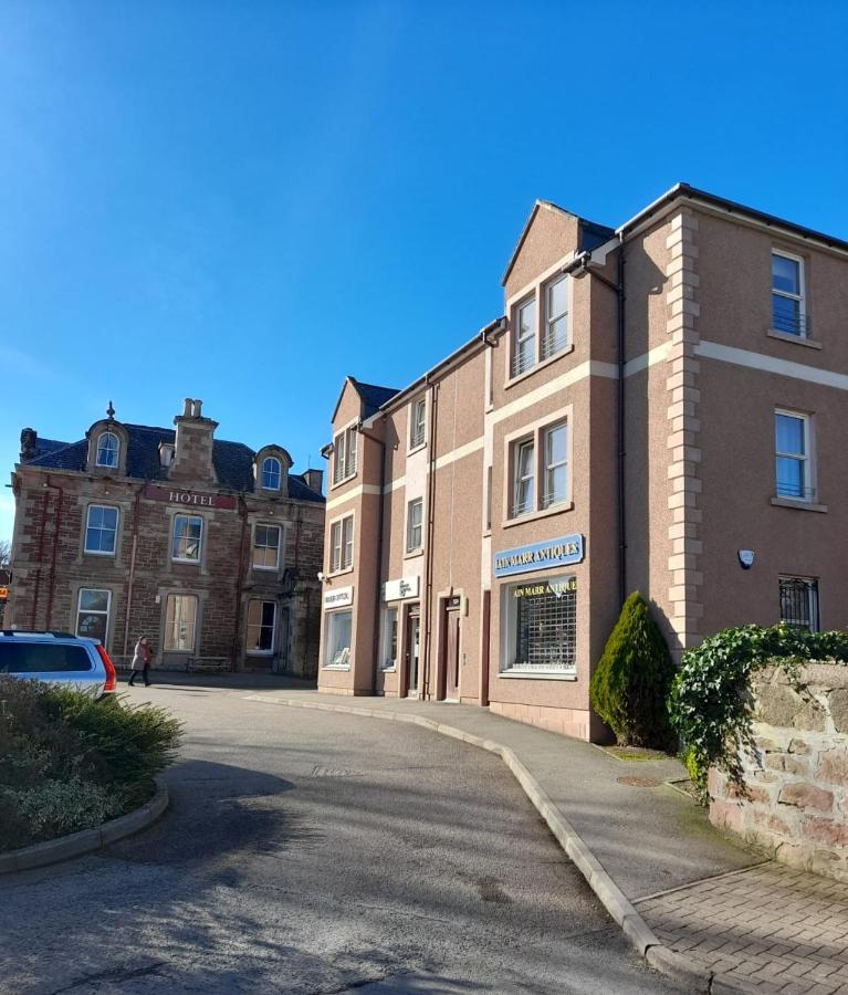 Beauly Holiday Home - Bed and Breakfast