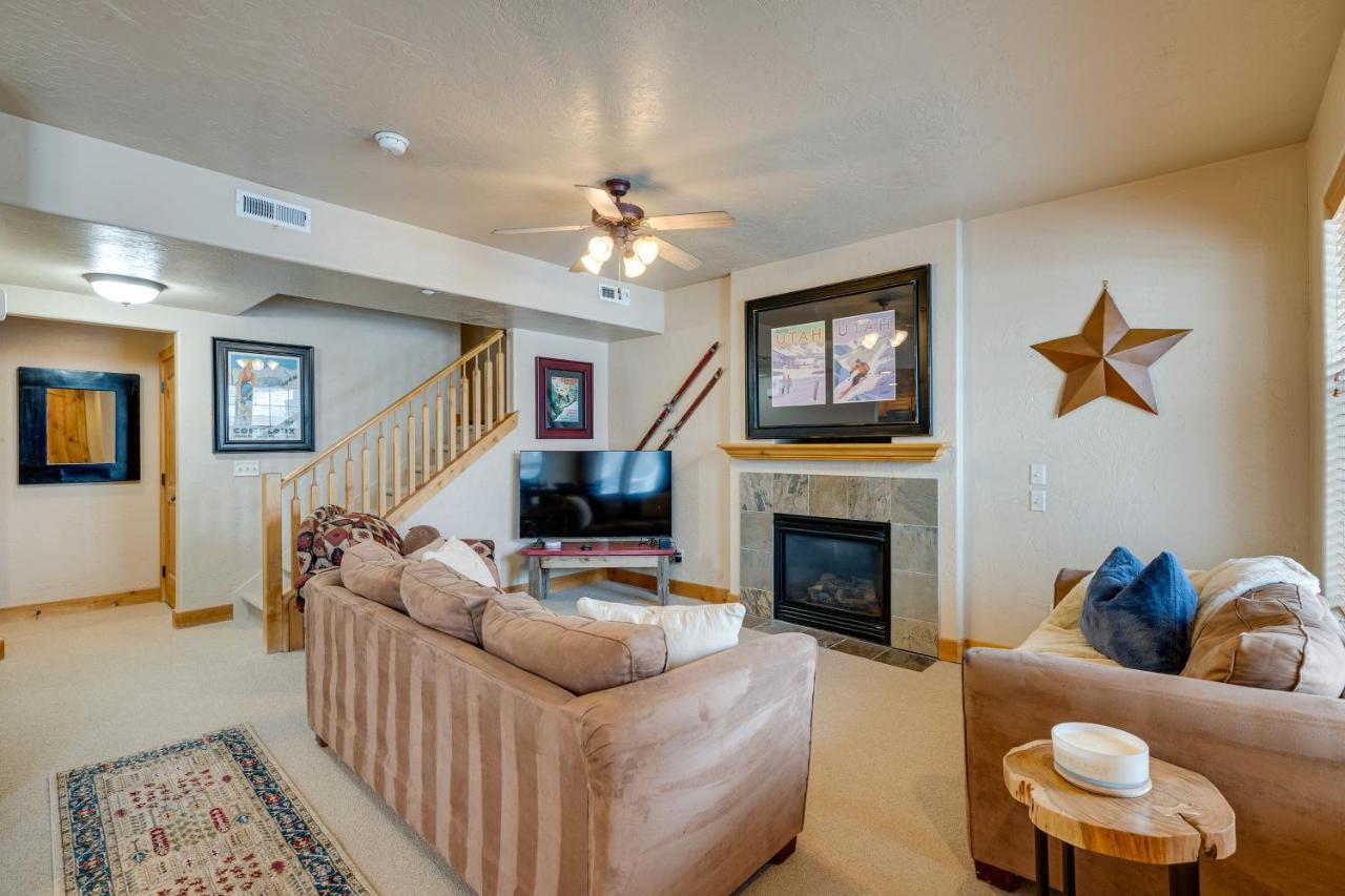 Cozy Park City Townhome By Dining, Shops and More! - B&B