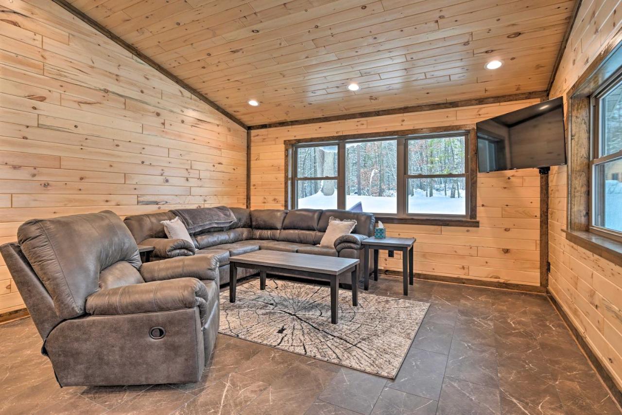 Near Memorial Park Lake Arbutus Vacation Rental - B&B Hatfield