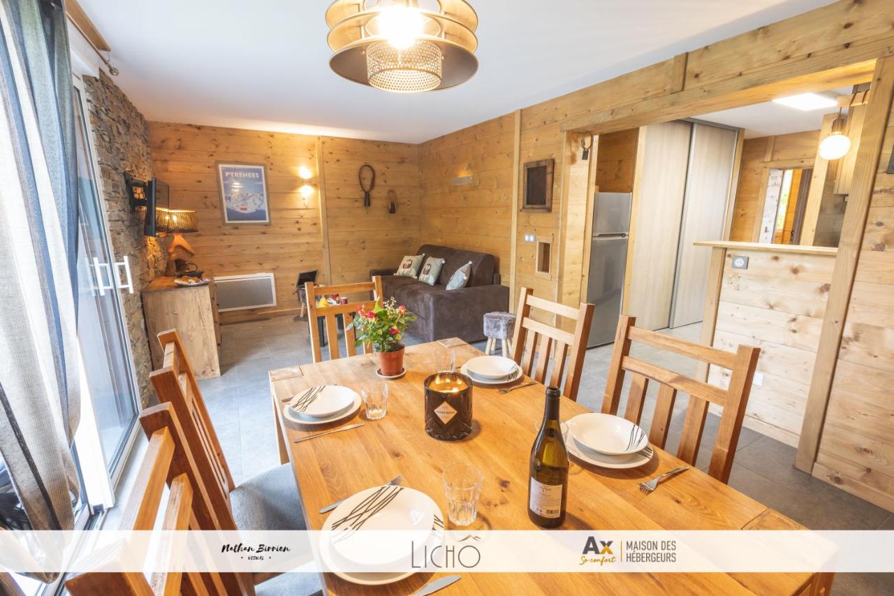 Apartment with Mountain View