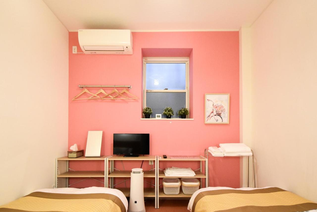 Twin Room with Shared Bathroom