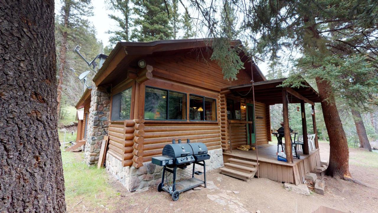 B&B Red River - Bear Bait Cabin In Upper Valley With High Speed Wifi - Bed and Breakfast Red River