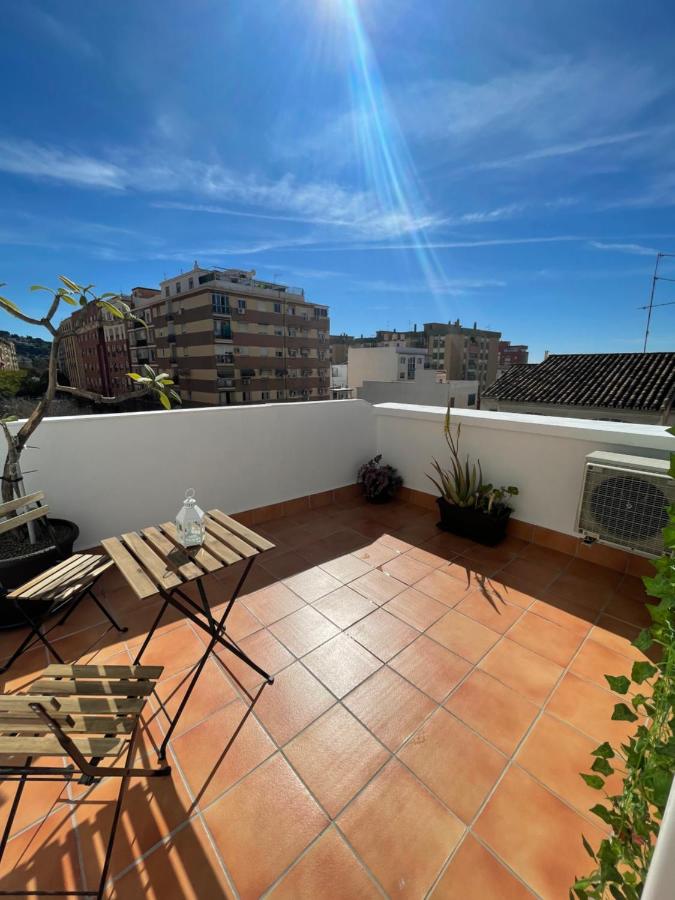 B&B Málaga - Apartamento Plumaria - Bed and Breakfast Málaga