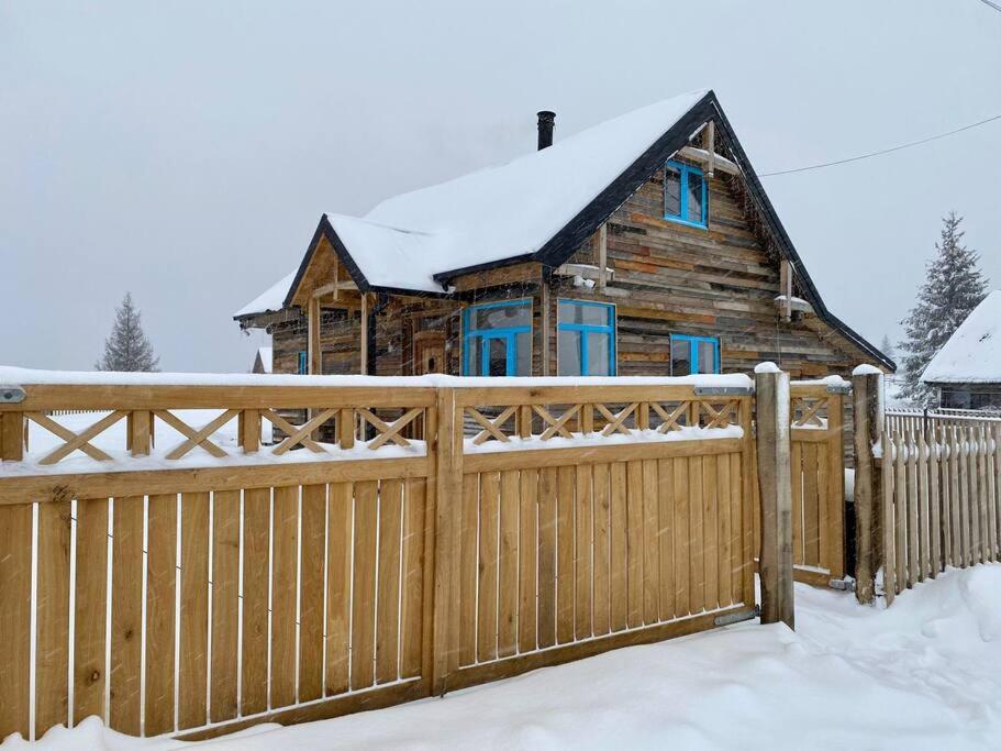 Casuta din Balcesti - B&B Bălcești