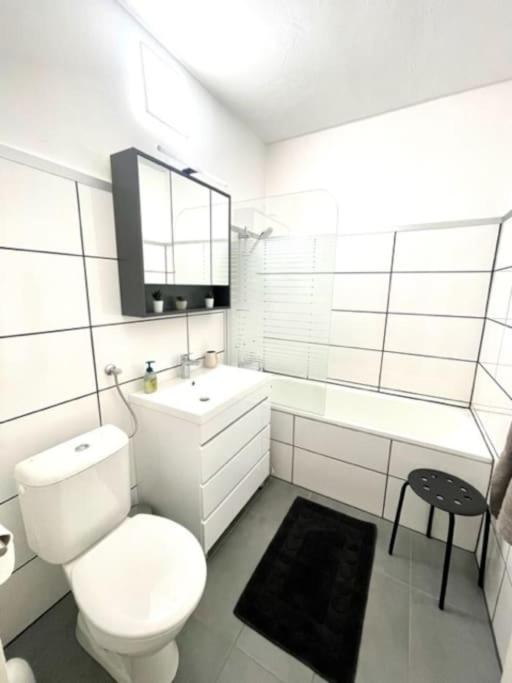 **Modernes Apartment in zentraler Lage** - Chambres d’hôtes Graz