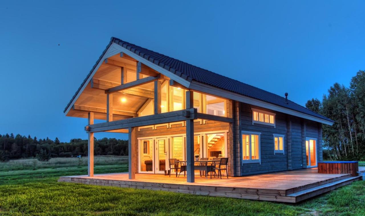 Villa 2