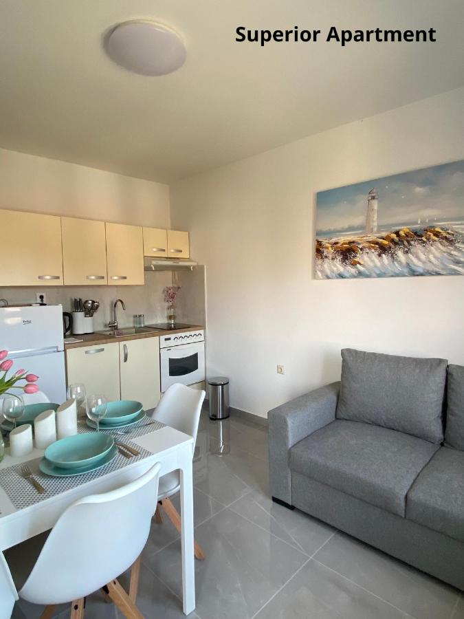 Apartments Živko - Bed and Breakfast Malinska