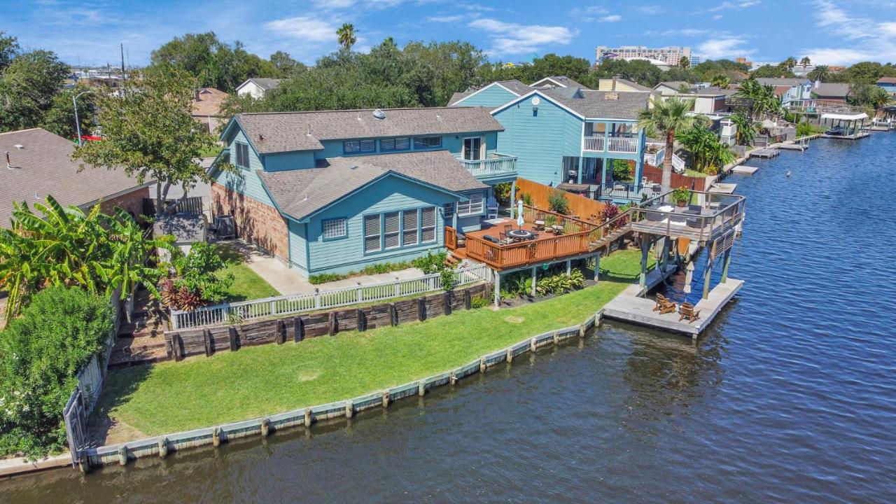 B&B Galveston - Beauty on the Water! Lake House near the beaches! - Bed and Breakfast Galveston