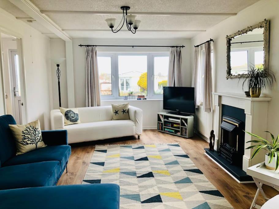 Fresh 4 Bed Coastal Home nr Padstow - Ferienwohnung