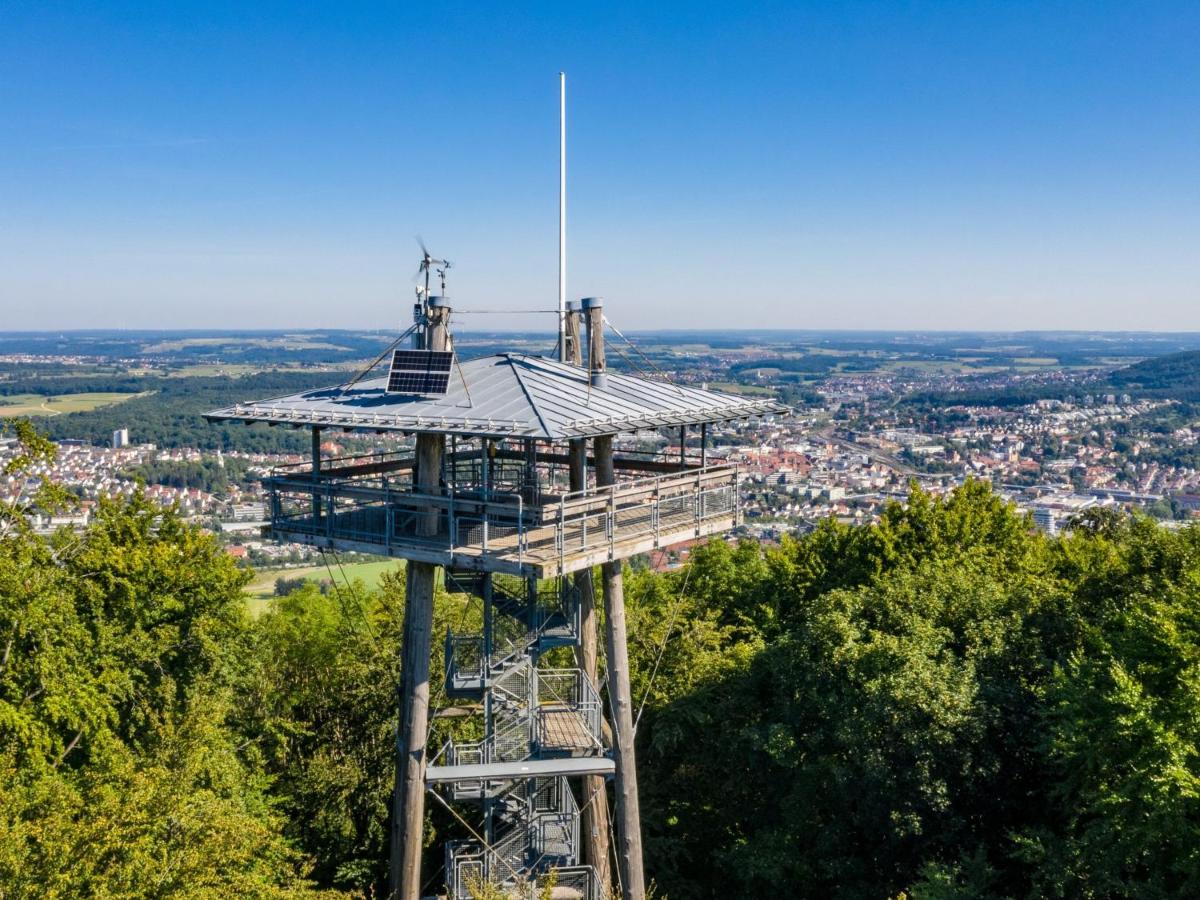 B&B Aalen - Zentrale Ferienwohnung in Aalen City mit 4-Sternen - Bed and Breakfast Aalen