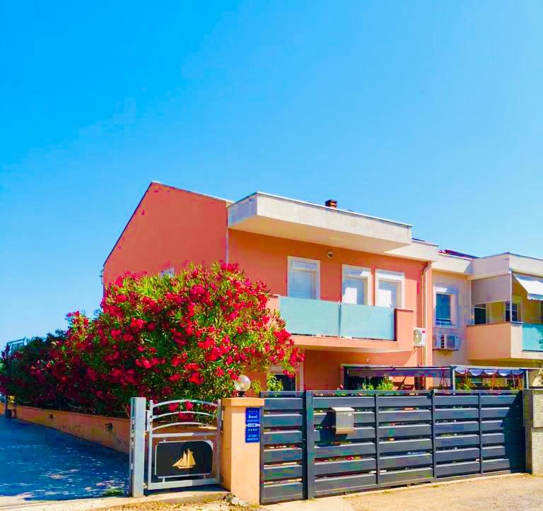 Guest House Navetta 2 - Ferienwohnung Fazana