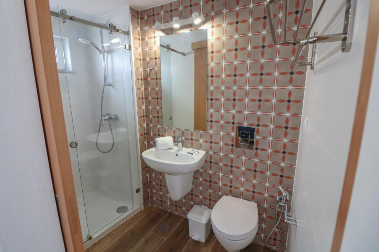 Chambre Lits Jumeaux avec Salle de Bains Privative