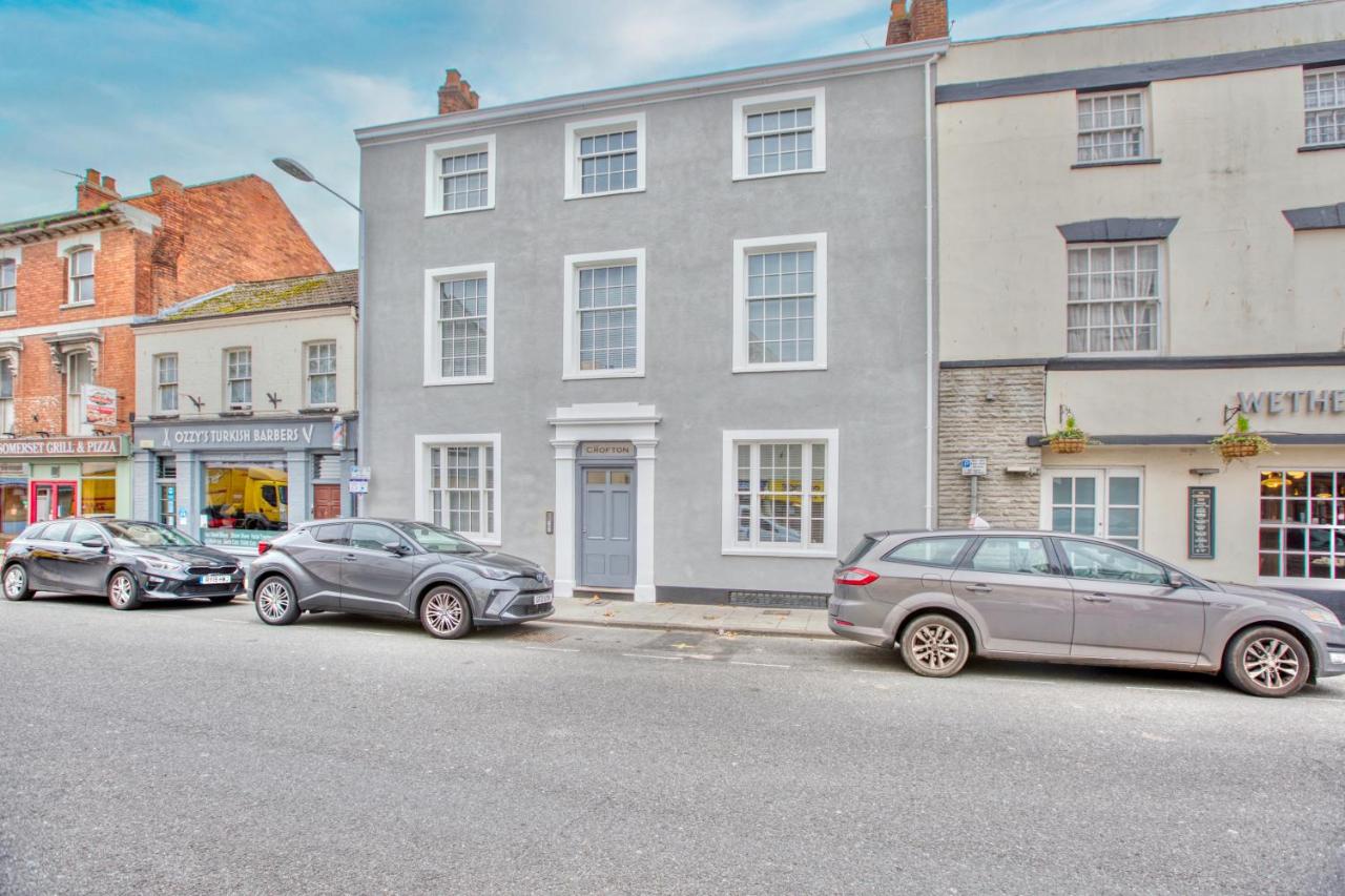 Cozy & Elegant 1bedroom House in Somerset Sleeps 2 By Hinkley Homes Short Lets & Serviced Accommodation - Ferienwohnung
