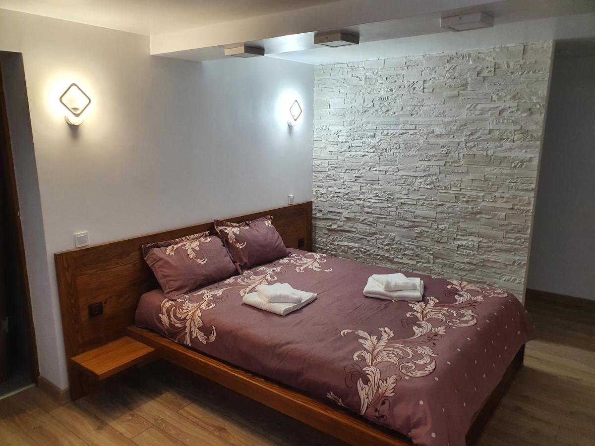 Rooms Poienita - B&B