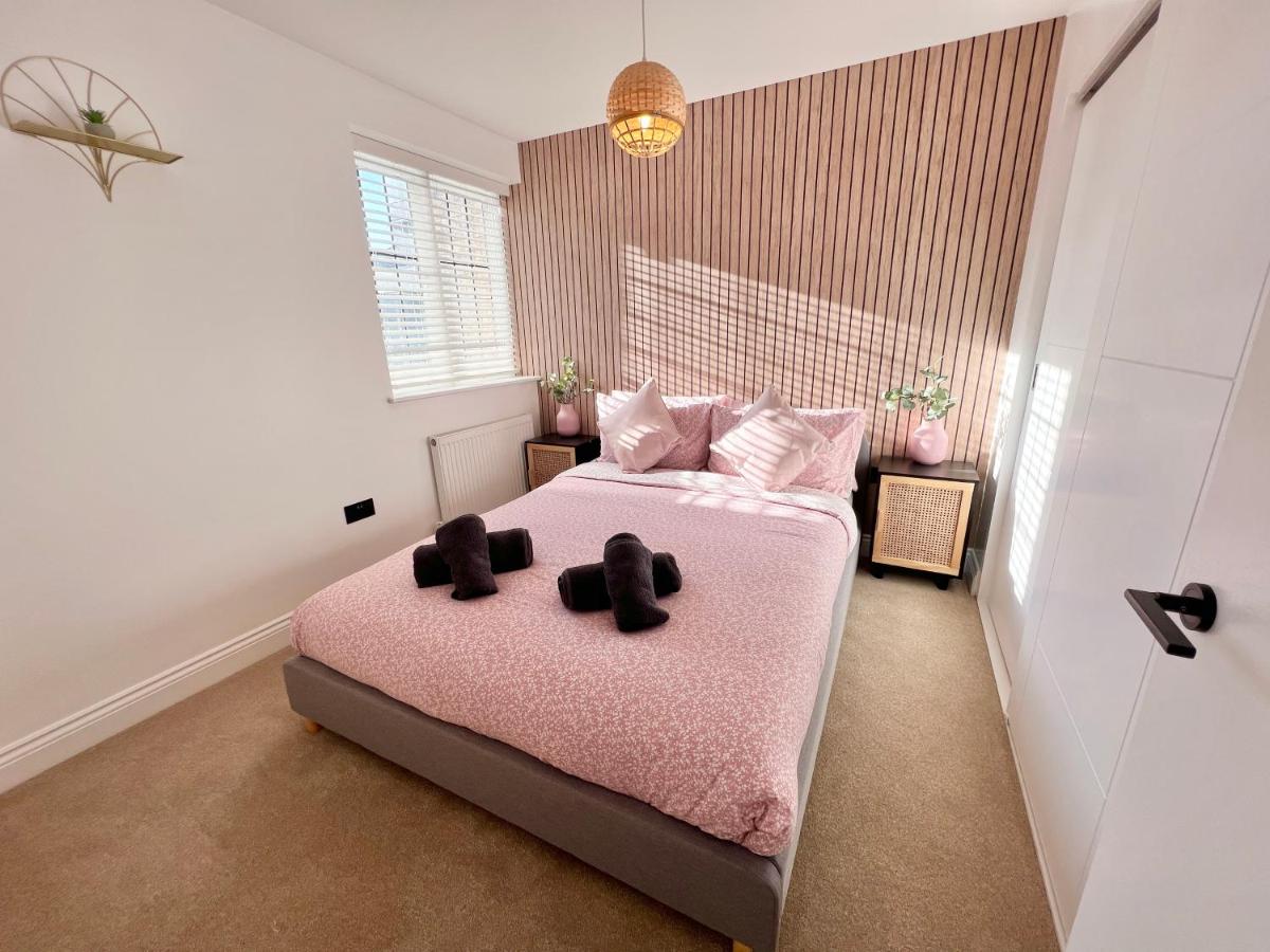 Cosy 2 Bed Apartment Minutes From Bournemouth Beach & Town - B&B Bournemouth