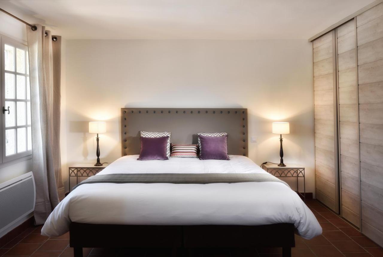 Junior Suite con Vista Piscina 