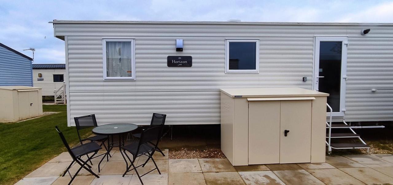 B&B Mablethorpe - Golden Sands Pine Drive 53, 3 Bedrooms & Wi-fi - Bed and Breakfast Mablethorpe