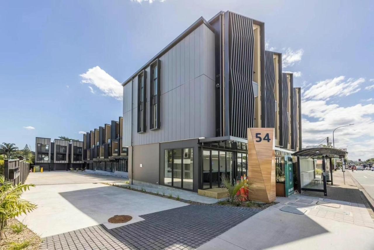 New modern townhouse in the heart of Takapuna - Chambres d’hôtes