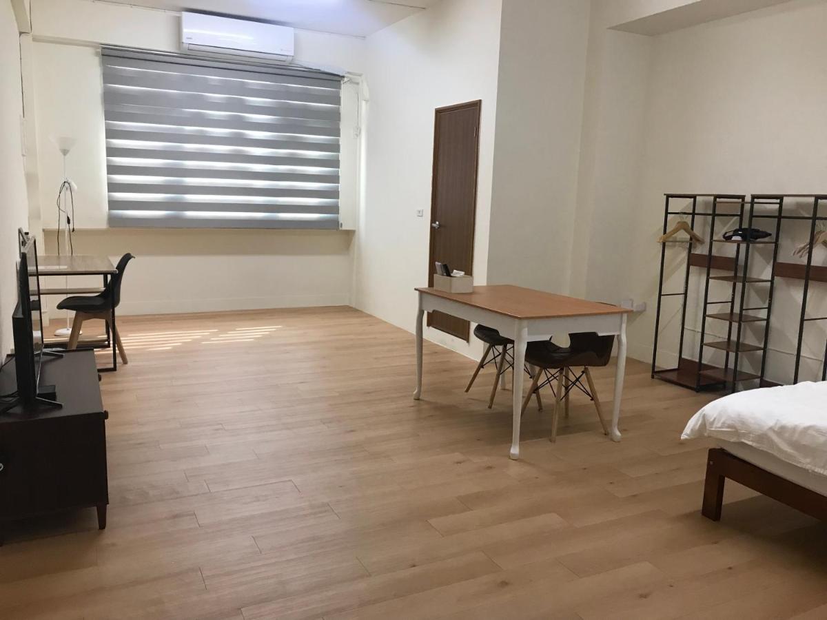 Deluxe Double Room with Shower