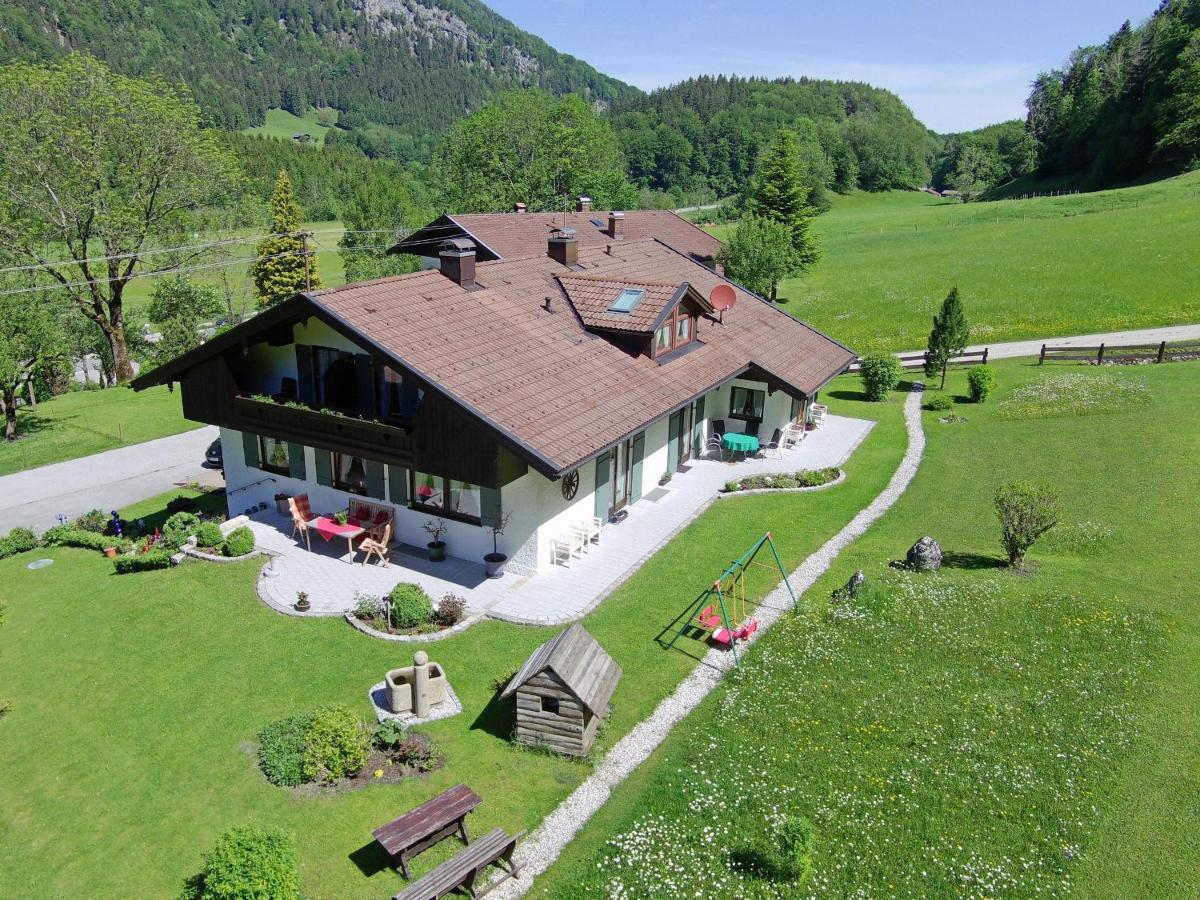 B&B Aschau im Chiemgau - Gästehaus Fellner - Bed and Breakfast Aschau im Chiemgau