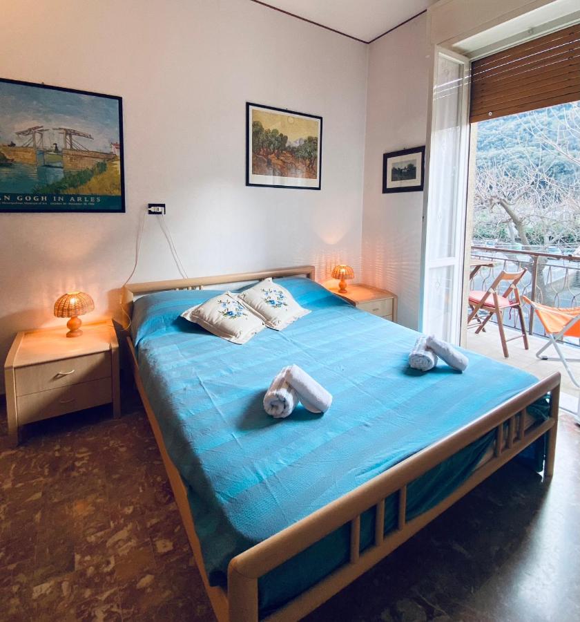 B&B Finale Ligure - Hostdomus - Bilocale sul borgo - Bed and Breakfast Finale Ligure