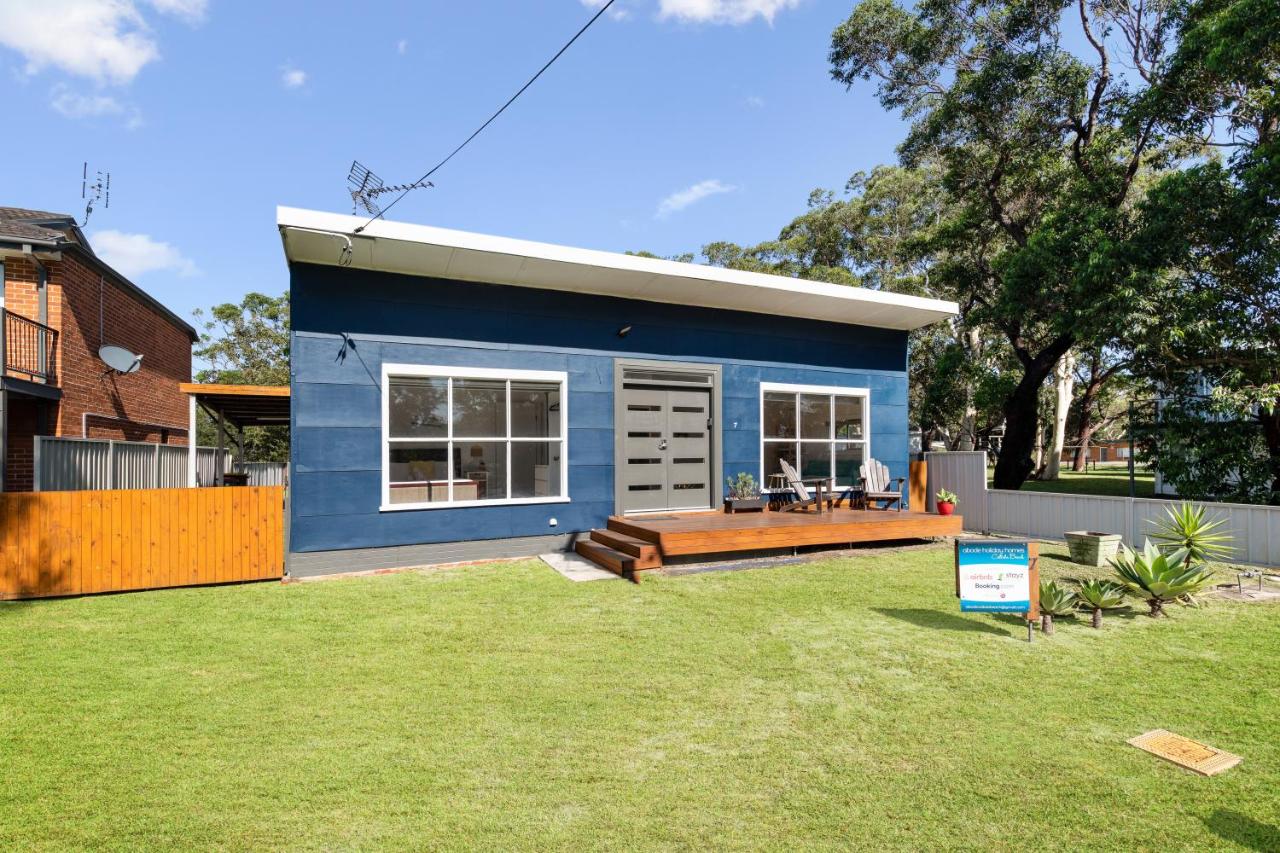 Abode Callala Beach Jervis Bay - 100m to Beach! - B&B