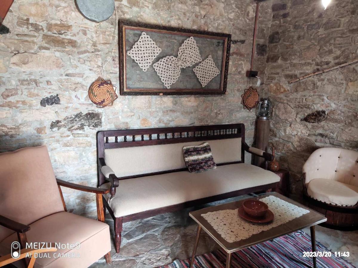 B&B Arminou - Angel's Traditional House - Bed and Breakfast Arminou